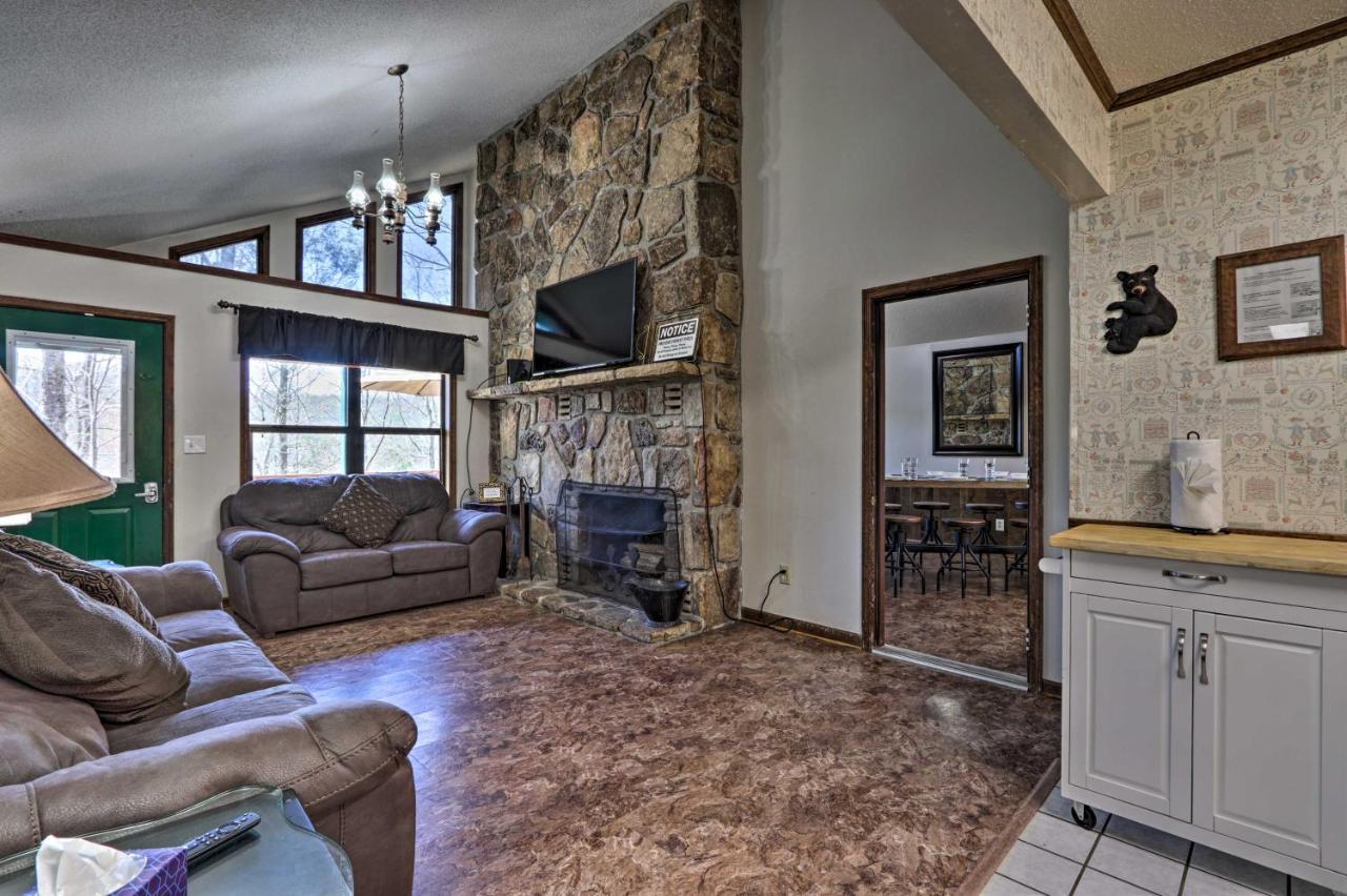Smoky Mountain Cabin 4 Acres, 3 Mi To جاتلينبرج المظهر الخارجي الصورة